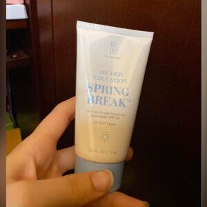 Higher Education Spring Break Sunscreen SPF 30 oil free